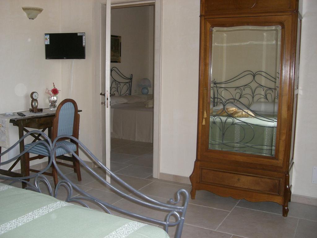 B&B La Grave Noci Chambre photo